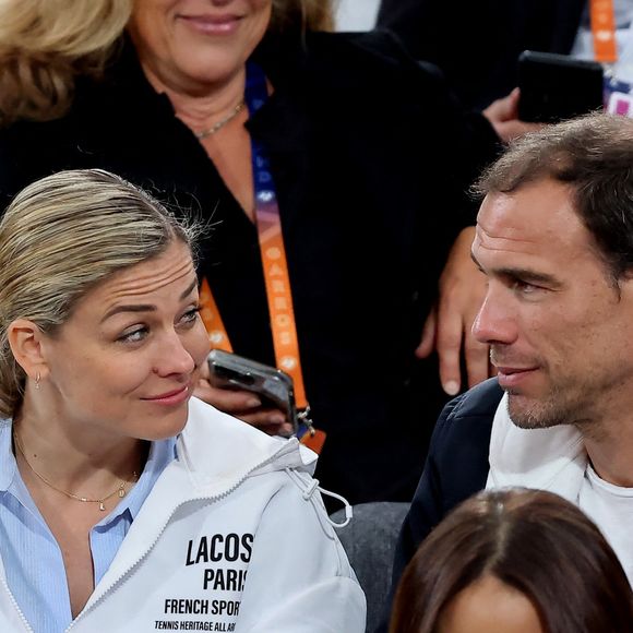 Laure Boulleau et son mari Bruno Cheyrou dans les tribunes lors des Internationaux de France de Tennis de Roland Garros 2025, à Paris, France, le 28 mai 2025. © Jacovides-Moreau/Bestimage
