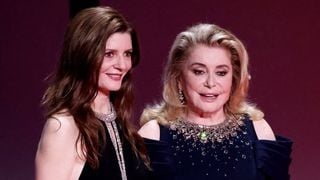 Catherine Deneuve au cœur d’une "grosse dispute" avec sa fille Chiara Mastroianni, qui révèle la polémique à l’origine du conflit