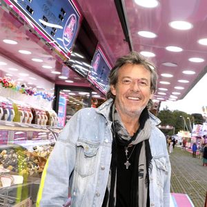 Jean-Luc Reichmann lors de l'ouverture de la Fête à Neuneu 2023, la fête foraine du bois de boulogne célèbre ses 40 ans, à Paris, France, le 1er septembre 2023. © Cédric Perrin/Bestimage
