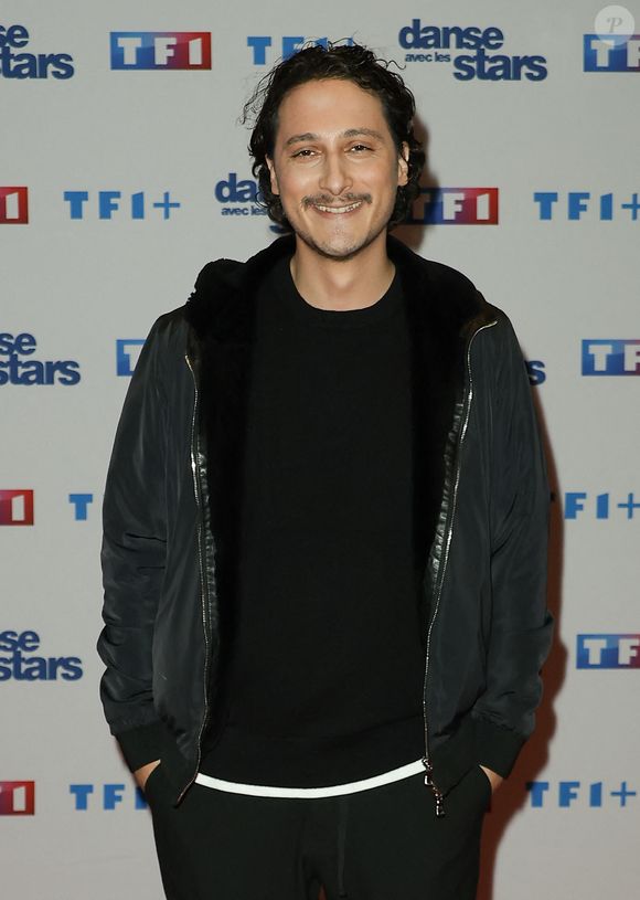 Samuel Bambi - Photocall de lancement de la saison 2026 de "Danse avec les stars" (DALS) au siège de TF1 à Boulogne-Billancourt le 18 décembre 2025. © Coadic Guirec/Bestimage