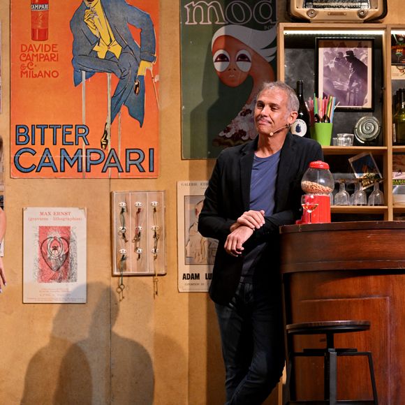 Heureusement il se satisfait de sa carrière au théâtre

Exclusif - La pièce "Papasss" avec Christian Vadim, Nadèze Méziat, Paul Belmondo, Edouard Montoute, Bernard Fructus et Jessica Mompiou durant la soirée d'ouverture de la seconde édition des Théâtrales d'Eze à l'oppidum du Col d'Eze, le 2 août 2024© Bruno Bebert / Bestimage