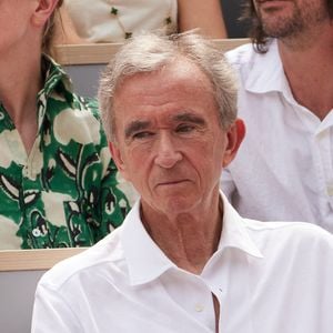 Bernard Arnault - Célébrités dans les tribunes des Internationaux de France de tennis de Roland Garros 2023 à Paris, le 11 juin 2023. © Jacovides-Moreau/Bestimage