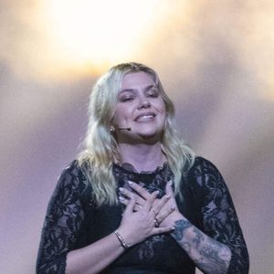 Louane s'est enfin exprimée devant la presse sur sa participation à l'Eurovision.

Louane lors de la demi-finale de l'Eurovision à Bâle, en Suisse.

Photo : Baden Roth / ZUMA Press Wire