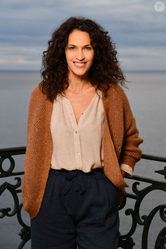 Prix Spécial - Linda Hardy durant le tournage du double épisode final de "Section de recherches" à Nice, diffusé le 21 avril sur TF1. Intitulé "Nouveau départ", cet ultime chapitre fera suite à la saison 14 de la série policière française, diffusée entre janvier et mars dernier.
© Bruno Bebert / Bestimage