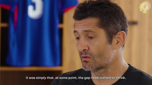 Invité dans le podcast "Winning Minds", il est revenu sur sa formation et sa motivation qui l'a mené à avoir une carrière internationale. 

Oscar Bruel et Bixente Lizarazu reviennent sur le parcours sportif de ce dernier, dans le podcast "Winning Minds", en avril 2025.