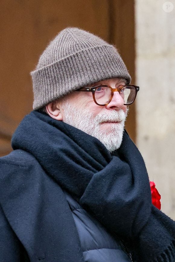 Thomas Stern, le mari de Catherine Laborde - Arrivées aux obsèques de C.Laborde en l’église Saint-Roch à Paris, le 6 février 2025. © Jacovides - Moreau / Bestimage