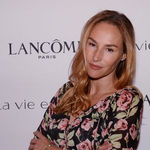 "En ville, il y a tellement de stimuli visuels, auditifs. C'est extrêmement fatigant pour des gens comme moi."

Exclusif - Vanessa Demouy Soirée Lancôme pour célébrer la nouvelle communication du parfum Iconique "La Vie est Belle" à l'hôtel Mona Bismarck à Paris le 12 septembre 2018.