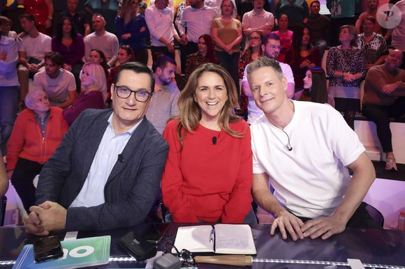 Exclusif - Olivier Dartigolles, Valérie Benaim, Matthieu Delormeau, sur le plateau de TBT9 présenté par C.Hanouna, et diffusé en direct sur W9, Paris, France, le 11 novembre 2025. © Jack Tribeca / Bestimage