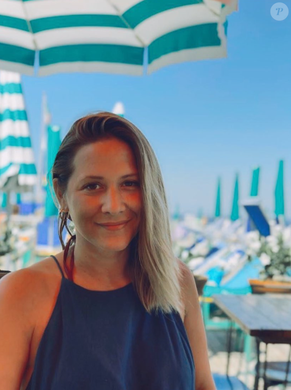Stéphanie Loire, animatrice télé et radio, annonce sa grossesse.