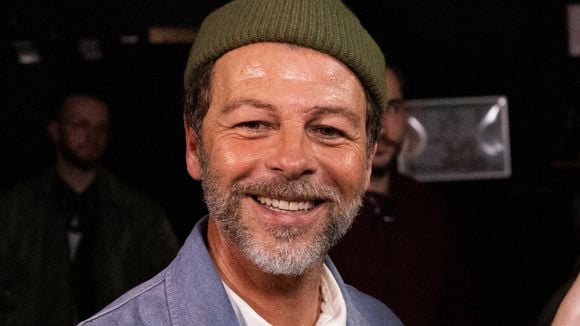 Christophe Maé vit un tournant familial : son fils va quitter la France pour poursuivre son chemin à l’étranger