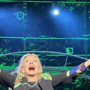 Véronique Sanson en concert à l'occasion de la présentation de sa tournée "Hasta Luego" au théâtre de Verdure lors du festival de Ramatuelle le 1er aout 2023. © Cyril Bruneau / Festival de Ramatuelle / Bestimage