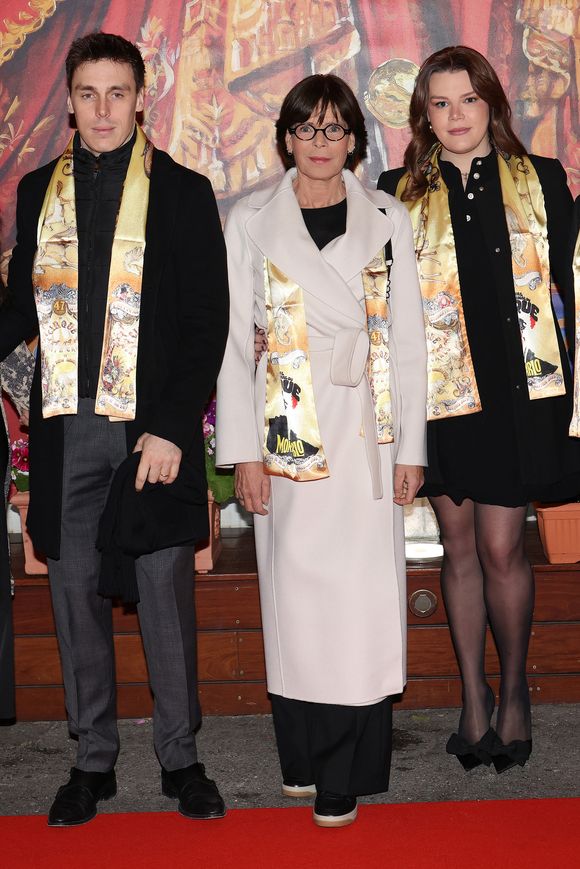 La princesse Stéphanie de Monaco, Louis et Marie Ducruet, Camille Gottlieb et Stéphane Bern lors de la soirée d'ouverture de la 47ème édition du Festival International du Cirque de Monte-Carlo à Monaco, le 17 janvier 2025. © Jean-Charles Vinaj/Pool Monaco/Bestimage