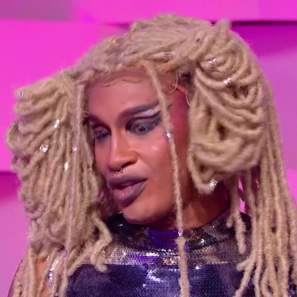 Capture d'écran de l'émission Drag Race France diffusée le 17 juillet 2025.