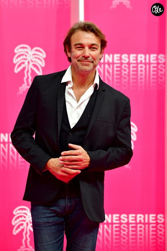 Patrick Puydebat au photocall de la seconde soirée du festival Canneseries saison 3 au Palais des Festivals à Cannes, le 10 octobre 2020. Canneseries se déroule du 9 au 14 octobre avec des mesures sanitaires importantes dues au COVID-19. © Bruno Bebert / Bestimage