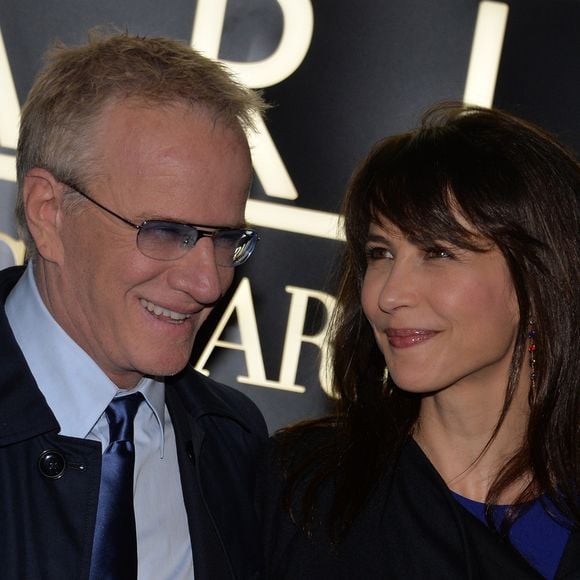 Aujourd’hui, il parle ouvertement de son combat contre cette addiction et de son sevrage.

Sophie Marceau etChristophe Lambert - Arrivee des people au defile Giorgio Armani Haute Couture Printemps/Ete 2014 au Palais de Tokyo a Paris, le 21 janvier 2014. © VEEREN / BESTIMAGE