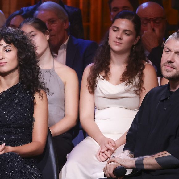 Exclusif - Philippe Manoeuvre, Lulu Gainsbourg, Benjamin Biolay lors de l'enregistrement de l'émission "Le Grand Echiquier - Spéciale Serge Gainsbourg" présentée par C.Chazal et A.Manoukian et diffusée le 7 avril 2026 sur France 2, à Paris, France, le 17 septembre 2025. © Jack Tribeca/Bestimage