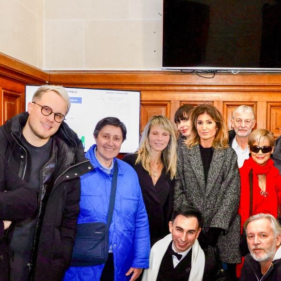 Exclusif - William Leymergie, Guillaume Genton, Danielle Moreau, Géraldine Maillet, Caroline Ithurbide, Gilles Verdez, Isabelle Morini-Bosc, Laurent Fontaine, Bernard Montiel, Jordan De Luxe et  Jean-Michel Maire - Plusieurs personnalités de C8 sont venues devant le Conseil d’État pour soutenir les chaînes de la TNT C8 et NRJ 12 pour l'audience de la dernière chance, à Paris, France, le 14 janvier 2025. Le Conseil d'Etat, qui examine le bien-fondé des requêtes déposées par les chaînes de télévision C8 et NRJ12 contre les décisions d'Arcom, qui les forceront à disparaître du paysage de la TNT dans deux semaines. © Jack Tribeca/Bestimage