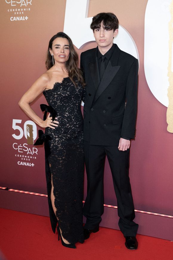 Elodie Bouchez et Roxan Bouchez arrivent à la 50e cérémonie des César du cinéma à l'Olympia le 28 février 2025 à Paris, France. Photo par David NIVIERE/ABACAPRESS.COM