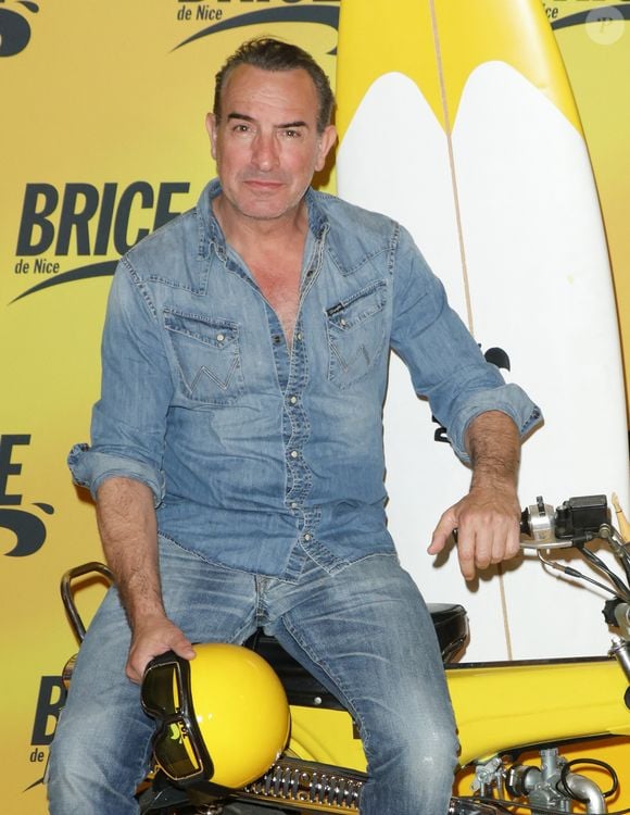Jean Dujardin lors de la projection spéciale pour célébrer les 20 ans de Brice de Nice en présence de l'équipe du film au Grand Rex à Paris, France, le 6 avril 2025. © Coadic Guirec/Bestimage