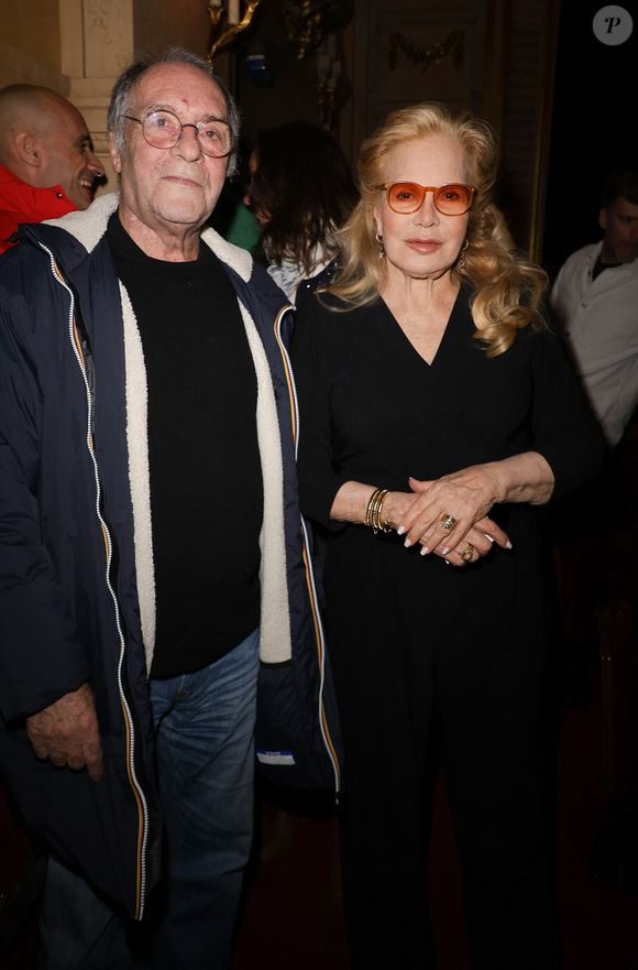 Jacques Rouveyrollis et Sylvie Vartan - Jacques Rouveyrollis à fêté ses 60 ans de Lumières au théâtre Edouard 7 à Paris le 14 décembre 2025. © Coadic Guirec / Bestimage