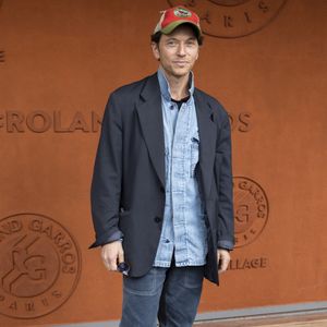 Raphaël au village lors des Internationaux de France de Tennis de Roland Garros 2025. Paris, le 27 mai 2025. 
© Moreau / Jacovides / Bestimage