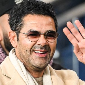 Jamel Debbouze a eu la chance de vivre un séjour d'exception récemment, très loin de la métropole, dans un lieu prisé par les célébrités comme lui. 

Paris, France, France : Jamel DEBBOUZE lors du match de Ligue 1 entre le Paris Saint-Germain (PSG) et l'Olympique de Marseille (OM) au stade du Parc des Princes à Paris, France. (Credit Image : © Matthieu Mirville/ZUMA Press Wire / Bestimage)