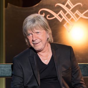 Exclusif - Le chanteur Renaud (Renaud Séchan) - Tournage de l'émission "Merci Renaud" dans les studios de la Plaine Saint-Denis le 15 novembre 2016, qui sera diffusée le samedi 17 décembre 2016 en prime time sur France 2. © Cyril Moreau / Bestimage