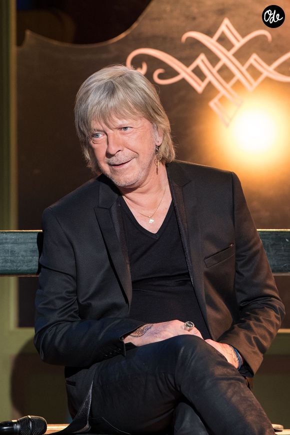 Exclusif - Le chanteur Renaud (Renaud Séchan) - Tournage de l'émission "Merci Renaud" dans les studios de la Plaine Saint-Denis le 15 novembre 2016, qui sera diffusée le samedi 17 décembre 2016 en prime time sur France 2. © Cyril Moreau / Bestimage