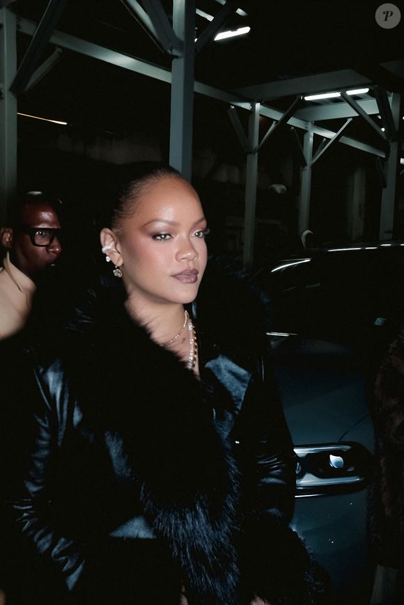 Le mystère reste entier, en attendant que plus d'informations ne soient dévoilées

Rihanna a été vue quittant le défilé de mode d'A$AP Rocky après avoir assisté à l'événement, à New York City, Ny, USA le 13 février 2026. Photo by Ricardo Medley/Splash News/ABACAPRESS.COM