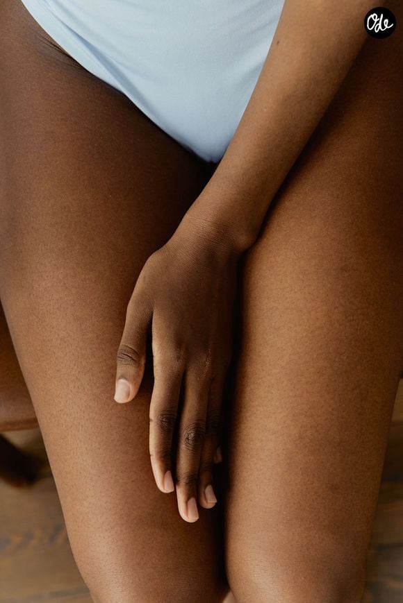 Des personnalités et experts de la mode partagent leurs astuces du quotidien, de l'huile végétale au déodorant anti-transpirant.