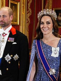 Kate Middleton en met plein la vue avec sa robe unique, elle a aussi opté pour un accessoire qu'elle n'avait jamais porté