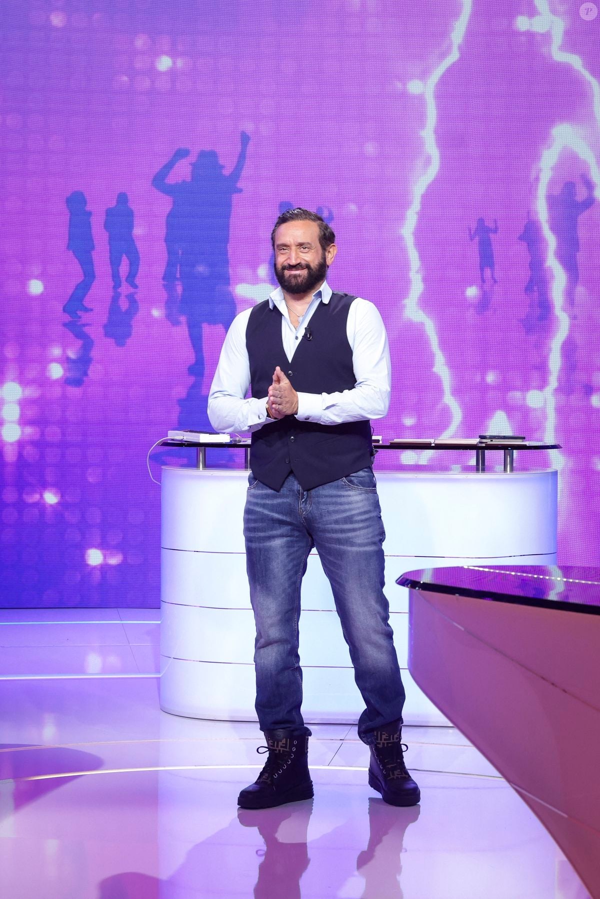 Sitemapcdatahttpsshopinf Inetcomou Habite Cyril Hanouna Paris