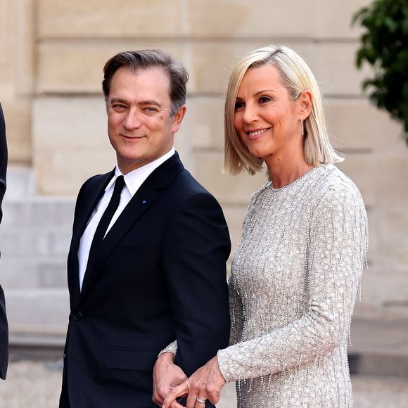 Renaud Capuçon et Laurence Ferrari se sont rencontrés il y a 18 ans...

Renaud Capuçon et sa femme Laurence Ferrari - Dîner d'état en l'honneur du président des Etats-Unis et sa femme au palais de l'Elysée à Paris, à l'occasion de leur visite officielle en France.
© Jacovides-Moreau / Bestimage