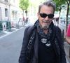 La famille est le plus important pour le chanteur.

Florent Pagny quitte les studios RTL à Neuilly-sur-Seine le 2 Mai 2025. © Denis Guignebourg/BestImage