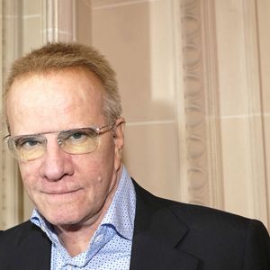 Christophe Lambert lors de la soirée des "Stéthos d'or 2023" à l'hôtel Four Seasons George V à Paris le 27 mars 2023.
© Cédric Perrin / Bestimage