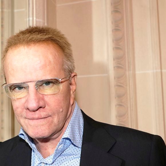 Christophe Lambert lors de la soirée des "Stéthos d'or 2023" à l'hôtel Four Seasons George V à Paris le 27 mars 2023.
© Cédric Perrin / Bestimage