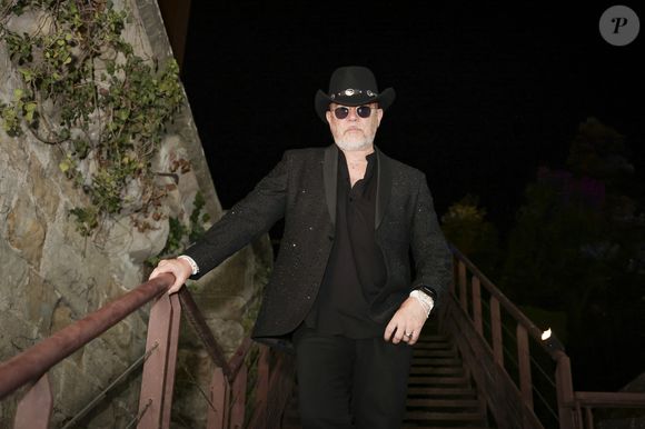 Exclusif - Pascal Obispo en backstage de l'enregistrement de l'émission La Grande Fête de Carcassonne, diffusée le samedi 6 septembre à 21.10 sur France 2, dans la Cité Médiévale de Carcassonne, France, le 24 juin 2025. © Jack Tribeca/Bestimage