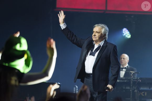 Exclusif - Michel Sardou - Ultime concert de Michel Sardou pour la dernière date de son spectacle "La dernière danse" à la Seine Musicale à Boulogne-Billancourt le 11 avril 2018. Le chanteur a rassemblé plus de 400 000 spectateurs pour une tournée de 82 concerts.  © Pierre Perusseau/Bestimage