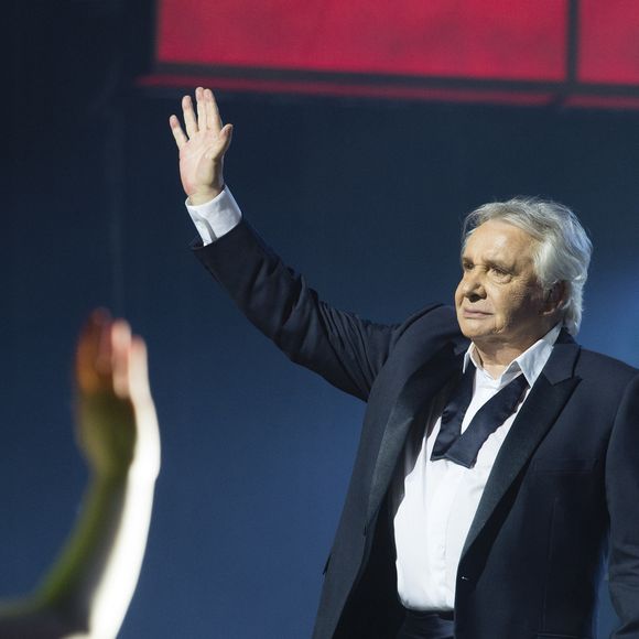 Exclusif - Michel Sardou - Ultime concert de Michel Sardou pour la dernière date de son spectacle "La dernière danse" à la Seine Musicale à Boulogne-Billancourt le 11 avril 2018. Le chanteur a rassemblé plus de 400 000 spectateurs pour une tournée de 82 concerts.  © Pierre Perusseau/Bestimage