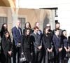 Mais le reste de la famille doit s'habiller de noir pour le souverain pontife

La princesse Caroline de Hanovre, la princesse Stéphanie de Monaco, Charlotte Casiraghi, Pierre Casiraghi, Béatrice Borromeo, Louis Ducruet, Marie Chevallier et Camille Gottlieb lors d'une cérémonie d'accueil pour la visite du pape Léon XIV le 28 mars 2026 à Monaco. Photo par Jean-Charles Vinaj/ABACAPRESS.COM