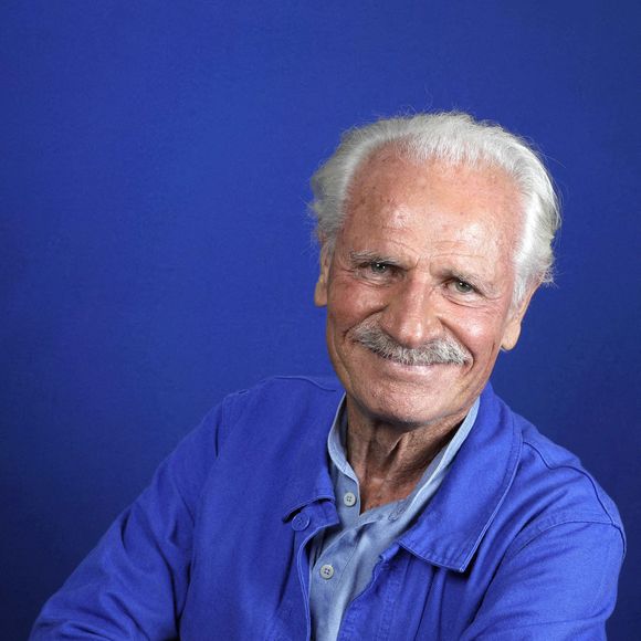 Yann Arthus-Bertrand pose lors d'une séance de portrait à Paris, France, le 20 septembre 2023. Photo by VIM/ABACAPRESS.COM