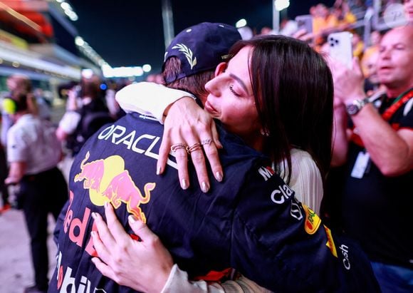 Max Verstappen et Kelly Piquet à Doha, Qatar. © DPPI/Panoramic/Bestimage