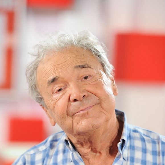 Pierre Perret - Enregistrement de l'émission "Vivement Dimanche" présentée par M.Drucker et diffusée le 12 juillet 2020 sur France 2. Le 1er juillet 2020
© Guillaume Gaffiot / Bestimage