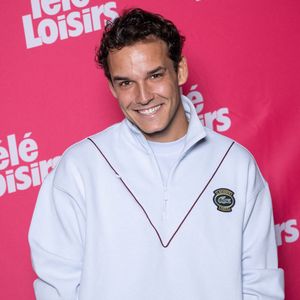 "C'est pour des raisons d'économie. Il y aura deux émissions en moins par semaine pour "Slam" et cinq de moins pour "Questions pour un champion"", a confié Simone Harari Baulieu, la productrice de l’émission, à "Télé-Loisirs"
Theo Curin assiste aux 'Tele Loisirs Awards 2024' le 23 septembre 2024 à Paris, France. Photo par Nasser Berzane/ABACAPRESS.COM