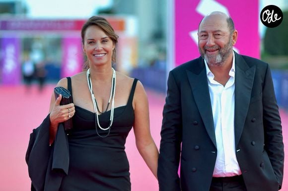 Kad Merad et Julia Vignali assistent à la projection du film « Nouvelle Vague » dans le cadre du 51e Festival du cinéma américain de Deauville, le 12 septembre 2025 à Deauville, en France. Photo de Franck Castel/ABACAPRESS.COM