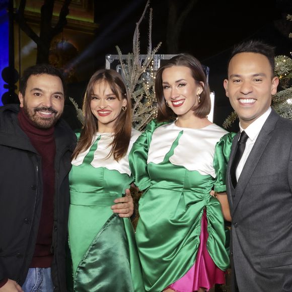 Kamel Ouali, Mohamed Bouhafsi, en backstage de l’émission "La grande soirée du 31 décembre de Paris" diffusée sur France 2 sur les Champs-Elysées à Paris, France, le 31 décembre 2024.  © Clovis-Tribeca/Bestimage