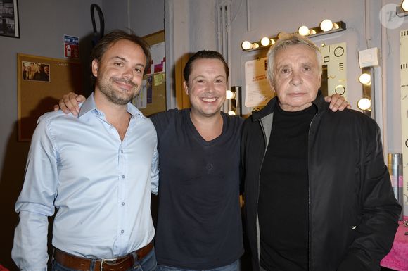 Michel Sardou et ses fils Romain et Davy - Michel Sardou assiste à la représentation de son fils Davy au Théâtre Rive-Gauche dans la pièce "Georges et Georges " à Paris le 2 septembre 2014. © COADIC GUIREC / BESTIMAGE