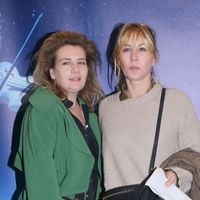 Près d'un an après avoir mis en cause sa soeur Mathilde Seigner, sa soeur Marie-Amélie Seigner évoque leur famille