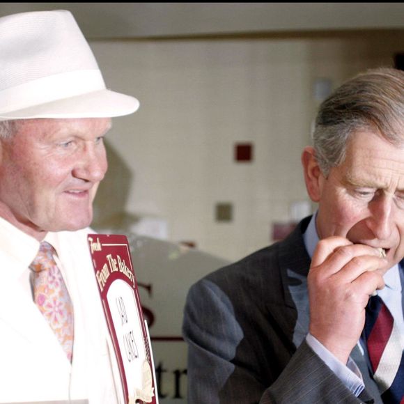 LE PRINCE CHARLES EN VISITE DANS LE LANCASHIRE