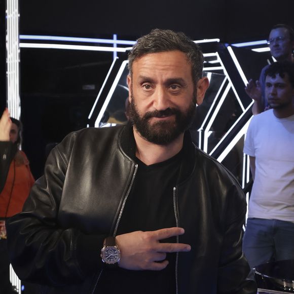 Exclusif - Cyril Hanouna - Plateau de la dernière émission "TPMP" présentée par C.Hanouna à Paris  le 26 mars 2025. Cyril Hanouna va désormais entamer une diète cathodique avant d'arriver chez M6 et reste en attendant sur Europe 1. © Jack Tribeca / Bestimage